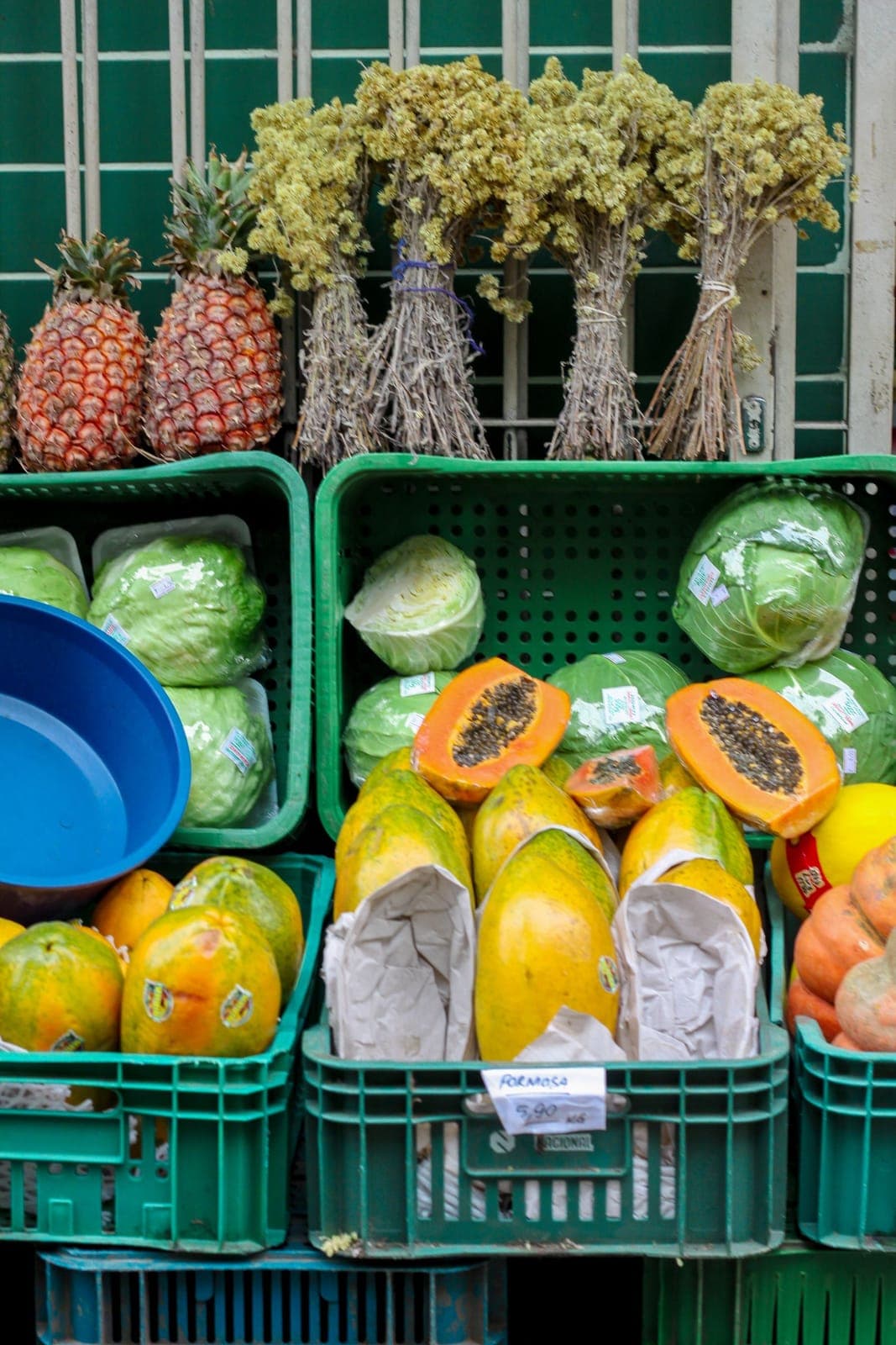Cobal do Humaitá: um guia local do mercado do bairro